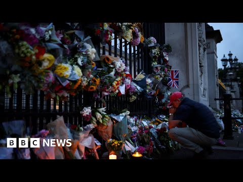 Tears and tributes for Queen Elizabeth II across the UK – BBC News