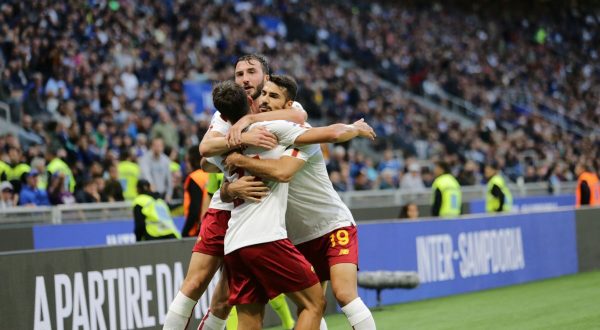 La Roma vince 2-1 in rimonta a San Siro contro l’Inter