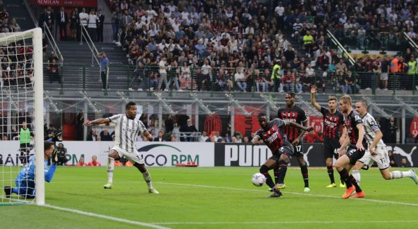 Tomori-Diaz, il Milan batte 2-0 la Juve a San Siro