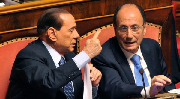 Telefonata di buon lavoro di Berlusconi a Schifani