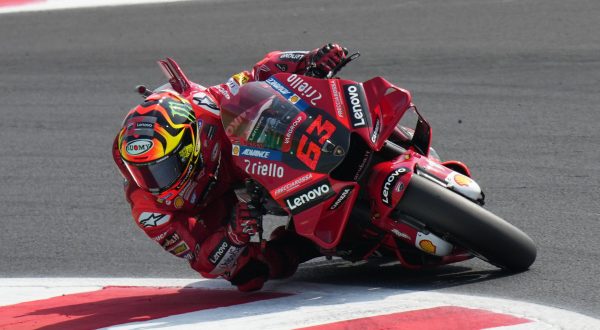 Martin in pole in Malesia, Bagnaia nono in griglia