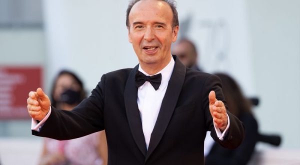 Roberto Benigni compie 70 anni, tra cinema, tv e teatro