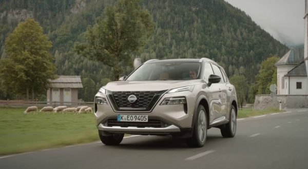 Nuovo Nissan X-Trail, 100% elettrico senza spina