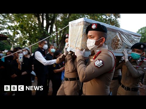 Thailand nursery attack: Final farewell after massacre – BBC News