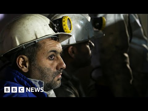 Turkey mine explosion kills 40 and leaves many more trapped – BBC News