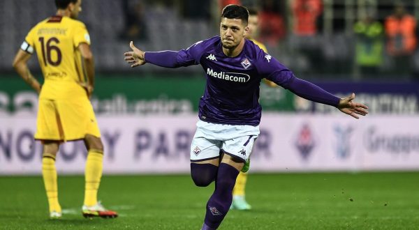 Fiorentina-Salernitana 2-1, decide Jovic nel finale