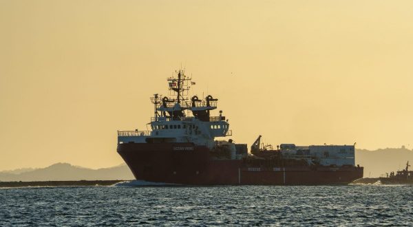 Migranti, Italia con Grecia, Malta e Cipro “Navi Ong violano le regole”