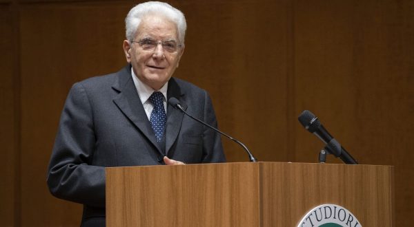 Mattarella “L’integrazione europea va costruita giorno per giorno”