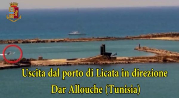 Blitz contro scafisti tra la Sicilia e la Tunisia, 18 arresti