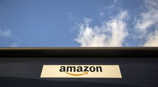 Black Friday, da Amazon iniziative a sostegno di PMI, ambiente e scuole