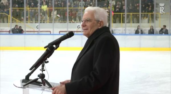 Mattarella “Attenzione ai giovani, futuro del nostro Paese”