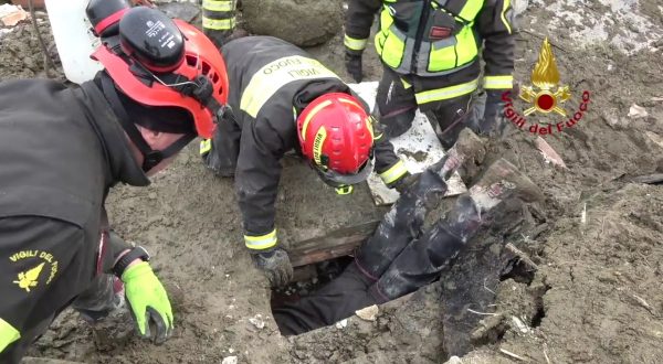 Ischia, soccorritori ancora al lavoro per recupero dei 4 dispersi