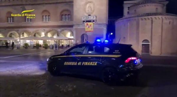 Mantova, Minorenne denunciato per spaccio. Ignari parenti e genitori