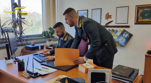 Scoperto giro di fatture false, sequestrati beni per 2 milioni