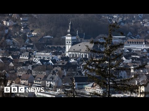 Girl allegedly locked away for seven years by family in Germany – BBC News