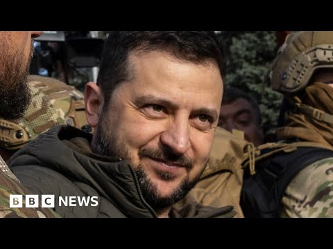 Ukraine’s President Zelensky visits liberated Kherson – BBC News