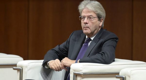 Pnrr, Gentiloni “No ritardi dell’Italia”