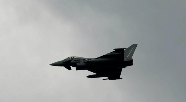 Aereo militare precipita nel Trapanese, disperso il pilota