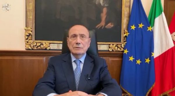 Schifani “Auguri di Buon Natale ai siciliani, lavorerò per far crescere la nostra regione”