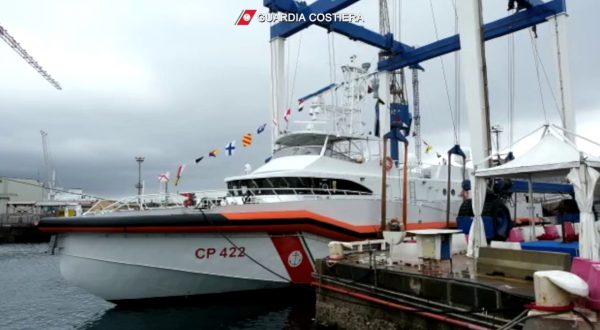 Varata a Messina nave “Aurelio Visalli” della Guardia costiera