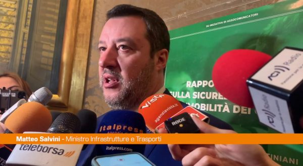 Salvini “Per casi gravi considerare revoca della patente a vita”