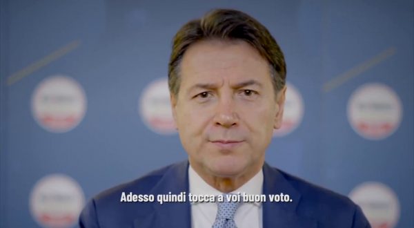 Lombardia, Conte “Iscritti 5S decidano se correre da soli o no”