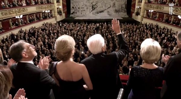 Alla Scala standing ovation per Mattarella