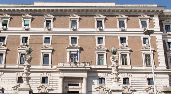 Viminale rafforza controlli nella zona del Parlamento e nelle stazioni