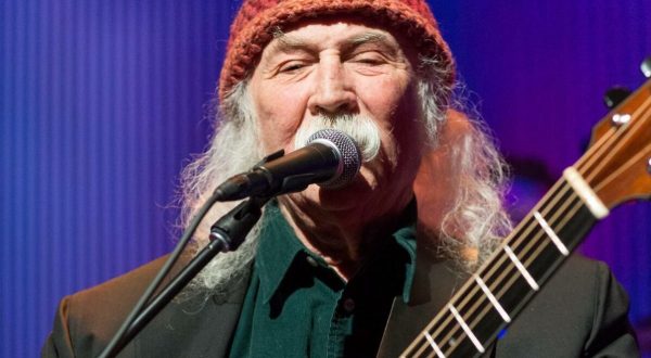 Lutto nel mondo della musica, morto a 81 anni David Crosby