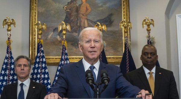 Ucraina, Biden “Manterremo il nostro sostegno per il tempo necessario”