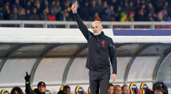 Pioli “Uniti e compatti, il Milan tornerà quello di sempre”