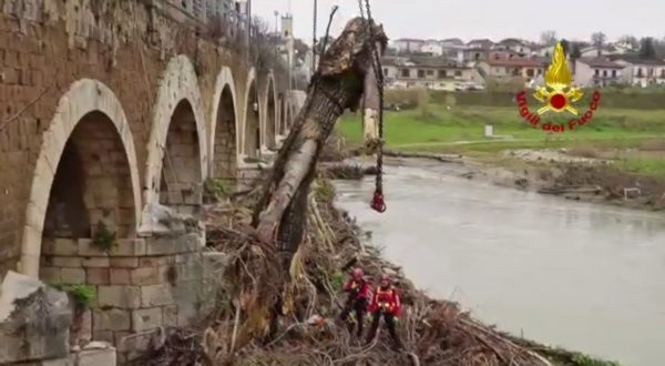 Maltempo, in Campania più di mille interventi dei Vigili del fuoco