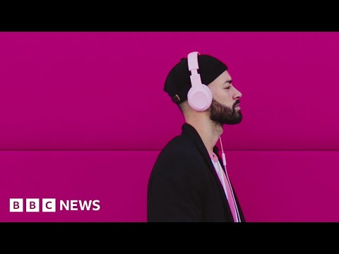 Music ‘essential to mental health’ as people listen more than ever before  – BBC News