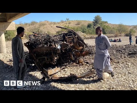 More than 50 die in two Pakistan accidents – BBC News