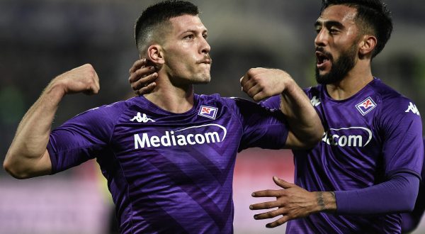 Jovic e Ikonè mandano i viola in semifinale, 2-1 al Torino