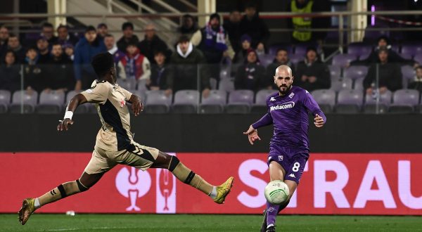 Fiorentina agli ottavi di Conference, 3-2 al Braga