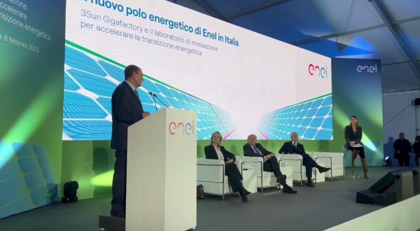 Energia, Schifani “Sicilia piattaforma per le rinnovabili”