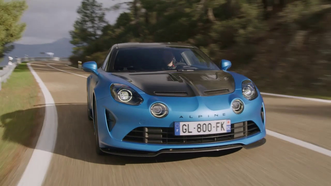 Alpine A110 R, dalla pista alla strada