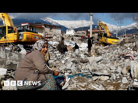 Aftershock felt in Turkey as rescue missions continue – BBC News