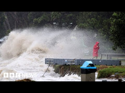 Thousands left without power as Cyclone Gabrielle hits New Zealand – BBC News