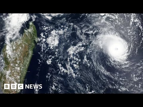 Four killed as Cyclone Freddy hits Madagascar – BBC News