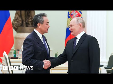 Russian President Vladimir Putin meets top Chinese diplomat in Moscow -BBC News