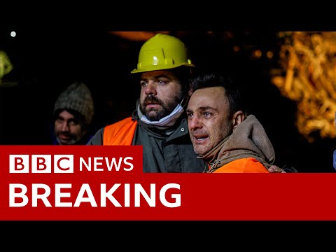 Turkey-Syria earthquake death toll rises to more than 11,000 – BBC News