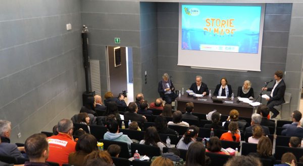 “Scrittori di classe”, Conad promuove la salvaguardia dei mari a scuola