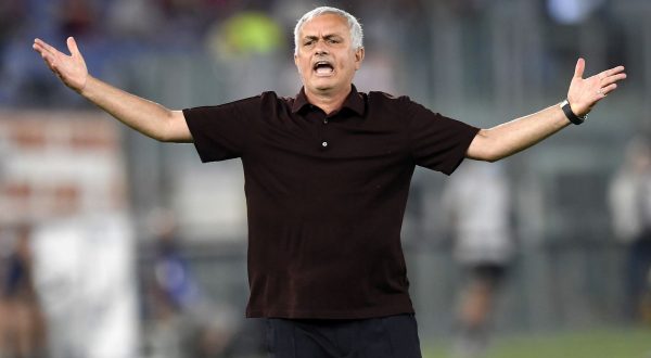 Squalifica sospesa, Mourinho in panchina per Roma-Juve