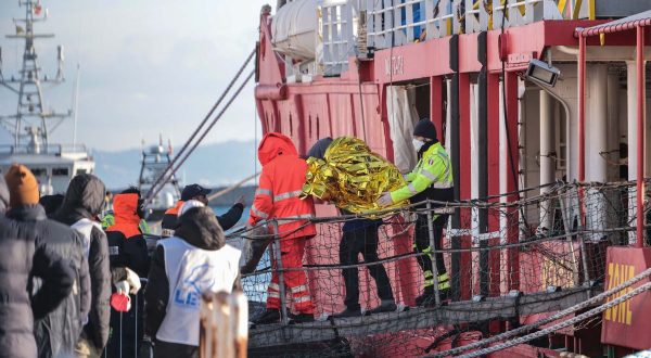 In tre mesi sbarcati in Italia oltre 17 mila migranti