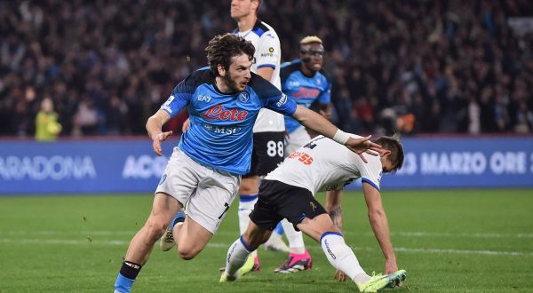 Il Napoli batte l’Atalanta e riprende la marcia scudetto