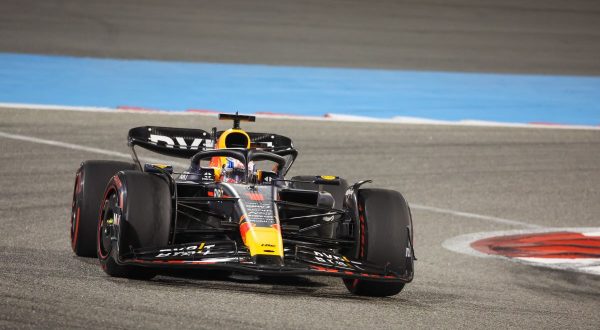 Verstappen domina le libere in Arabia Saudita, Ferrari lontane