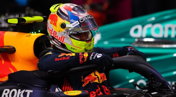 Doppietta Red Bull con Perez e Verstappen in Arabia, Ferrari 6^ e 7^