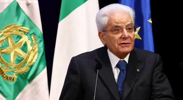 Mattarella “Dire no a metodi mafiosi o si rischia di diventare complici”